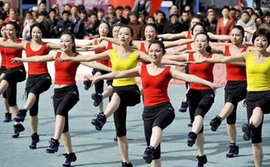 萬(wàn)億市場(chǎng)的廣場(chǎng)舞陷入僵局，年輕化與音響設(shè)備銷售的雙重破局之道